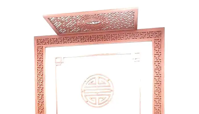 Cận cảnh vách thờ chạm khắc họa tiết chữ Thọ